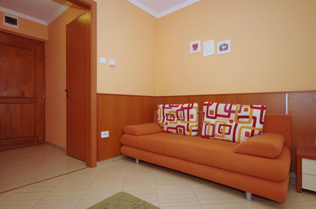 גיולה Vararok Apartman מראה חיצוני תמונה