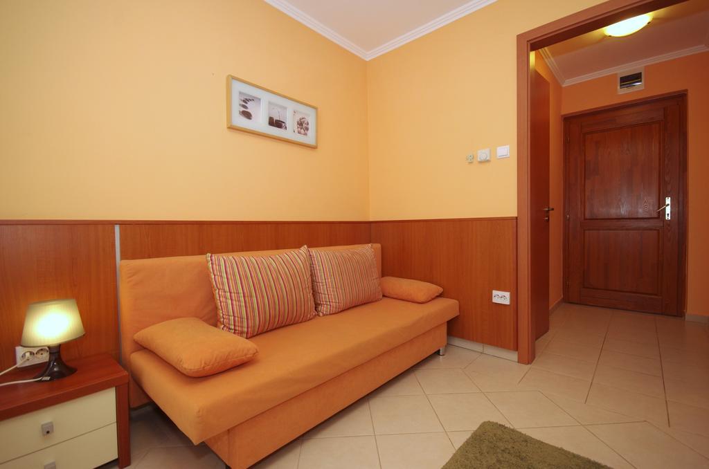 גיולה Vararok Apartman מראה חיצוני תמונה