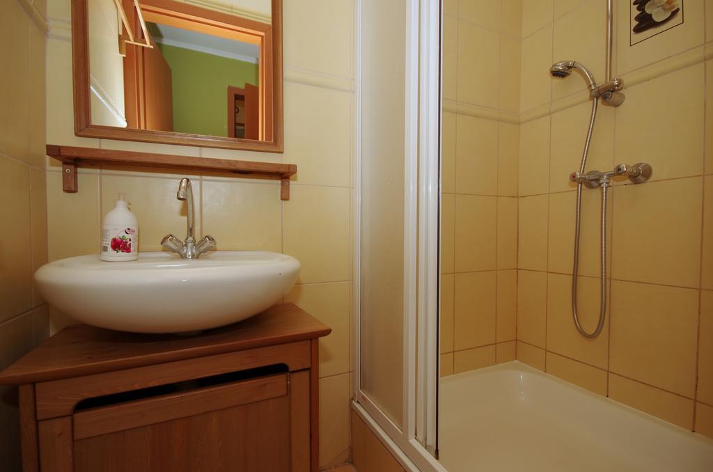 גיולה Vararok Apartman מראה חיצוני תמונה